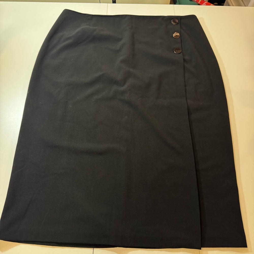 Dress Barn Black Skirt Size 18W Back Zipper & Slit Business Casual